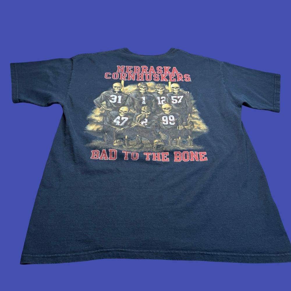 Nebraska Cornhuskers T Shirt Large Black Bad to the Bone 2 Side Football Vintage